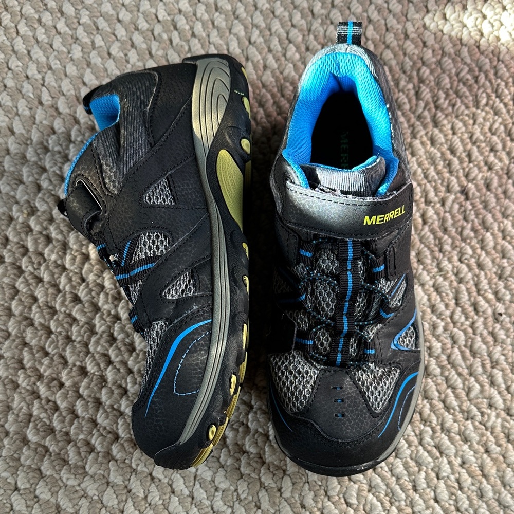 Merrell Kids' Black and Blue Hiking Sneakers - Picture 2 of 4